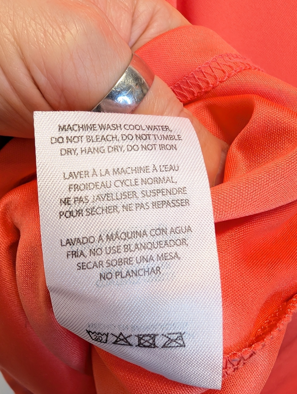 Trunks Surf Co UPF 50+ Rash Guard Tee Coral Neon Pocket Top M - Picture 8 of 9